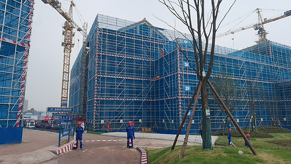 大連市建筑工程施工現(xiàn)場(chǎng)質(zhì)量安全標(biāo)準(zhǔn)化觀摩會(huì)暨安全生產(chǎn)月啟動(dòng)儀式舉行